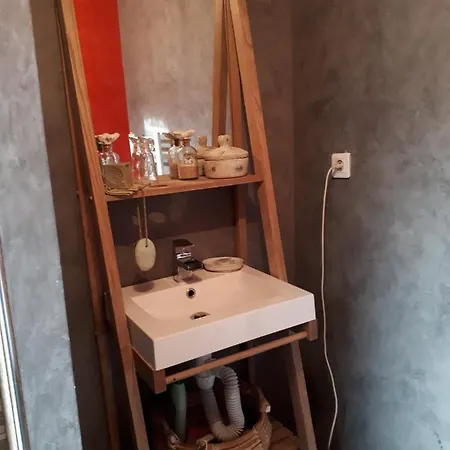 Holiday home Maison Aux 3 Destinations