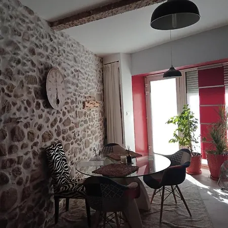 Holiday home Maison Aux 3 Destinations Maureillas